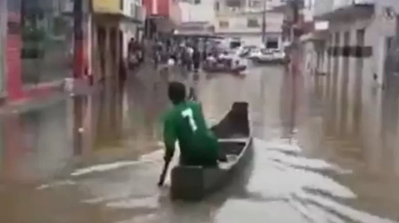No Natal, chuva atinge mais 19 cidades deixando famílias desabrigadas na Bahia