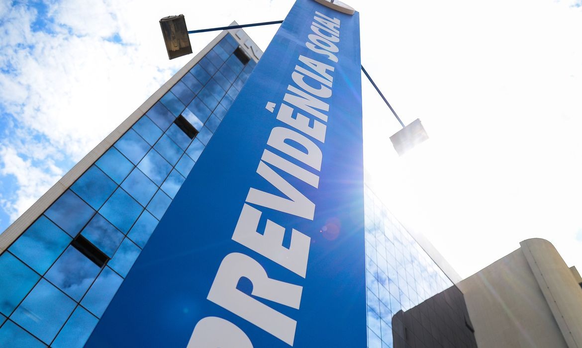 INSS mantém regras especiais para concessão de BPC a pessoas com deficiência