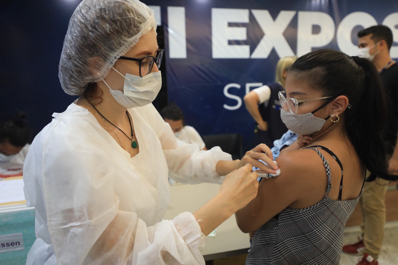 Amazonas já aplicou 5.442.343 doses de vacina contra Covid-19 até esta segunda