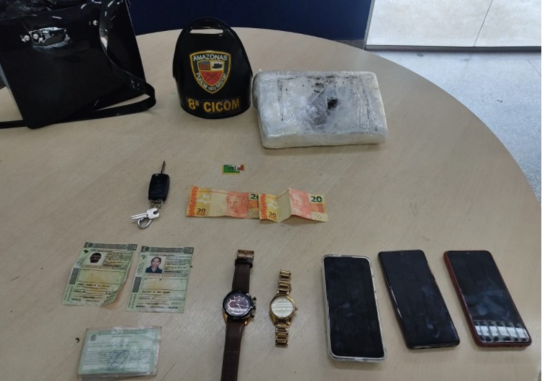 Trio é preso com 3 kg de drogas em blitz na Ponte Rio Negro em Manaus