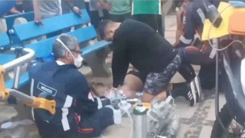 Jovem de 17 anos morre após mal súbito em peneira do Flamengo