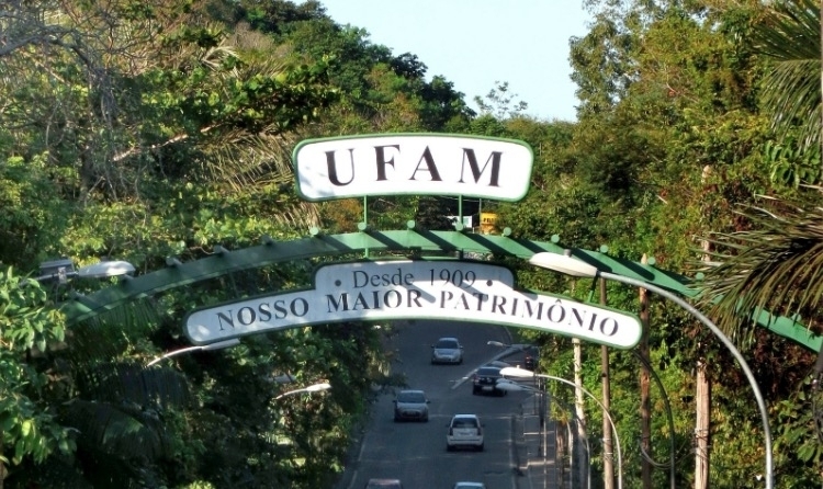 Sintesam protesta contra suspensão das atividades presenciais da Ufam