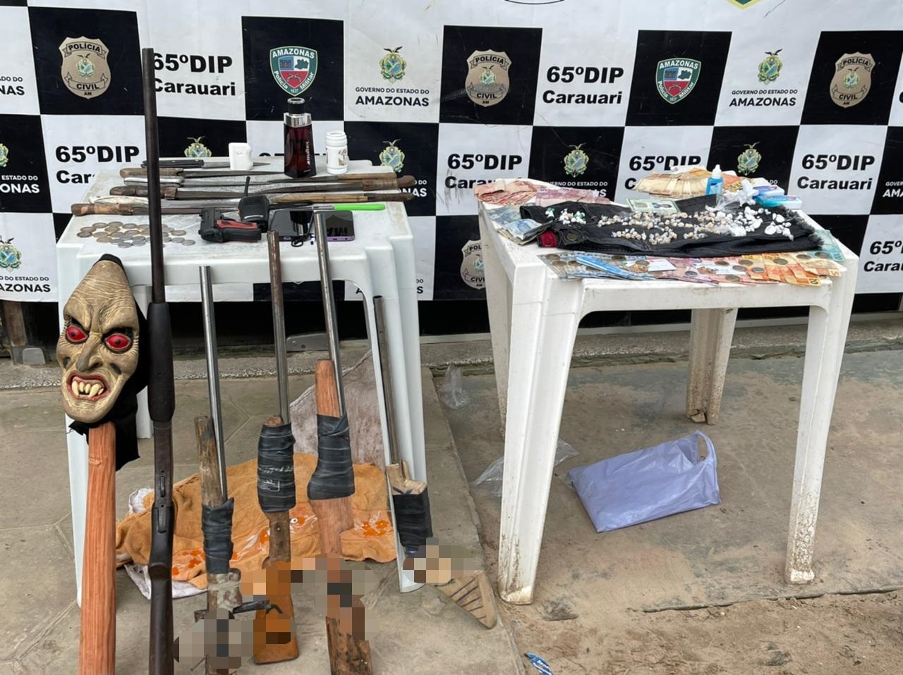 Polícia detém cinco homens por tráfico de drogas e porte ilegal de arma no Amazonas