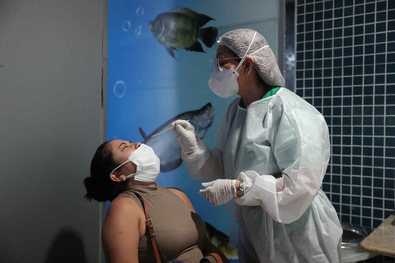 Variante Ômicron  predomina em mais de 90% dos casos de covid no Amazonas, diz FVS