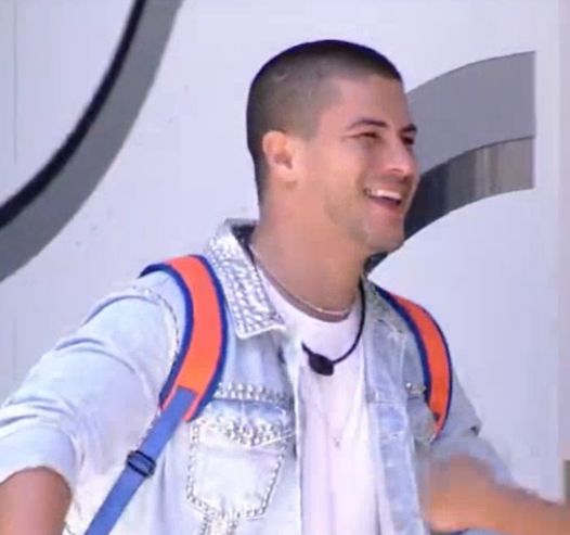 Jade Picon, Linn da Quebrada e Arthur Aguiar entram no BBB 22; Veja reação dos participantes