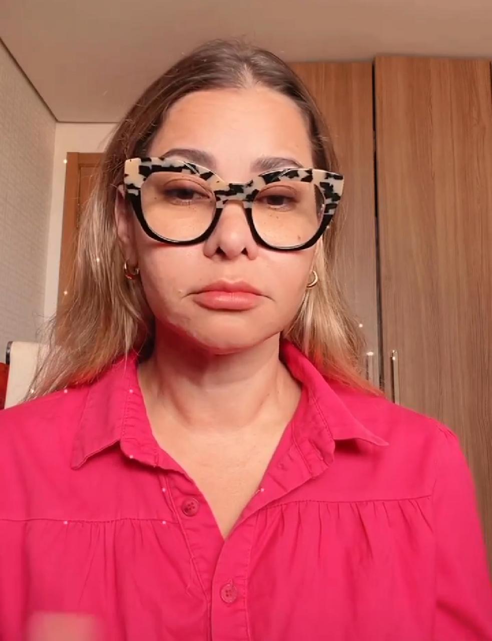 ‘Fiquei em choque’, diz empresária vítima de roubo em frente à própria loja em Manaus