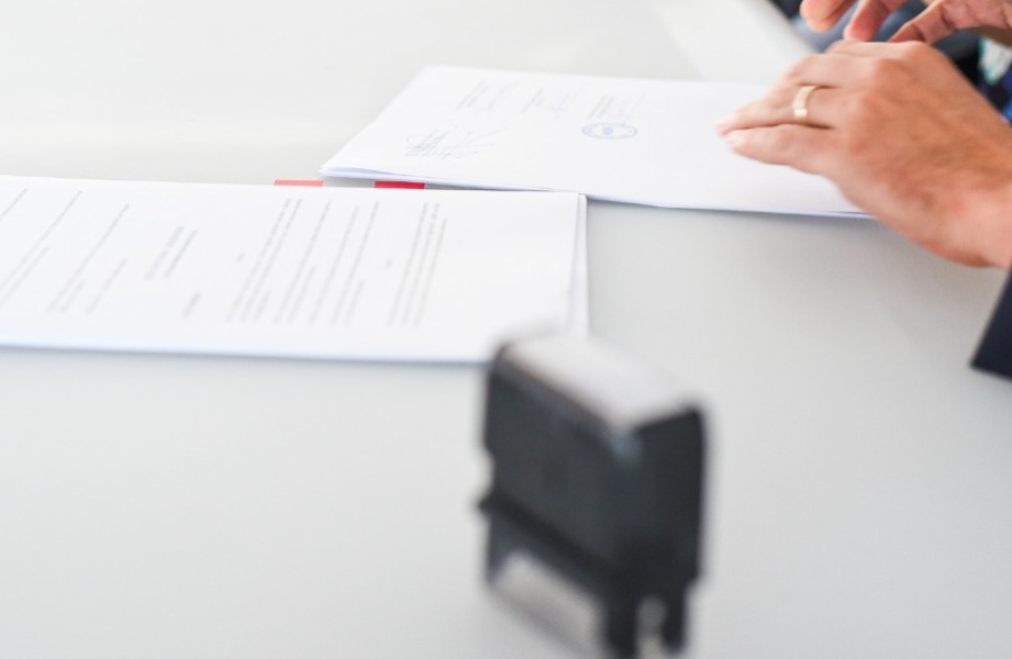 Avó tenta mudar nome de neto registrado como 'Lúcifer', após mãe e avô serem assassinados