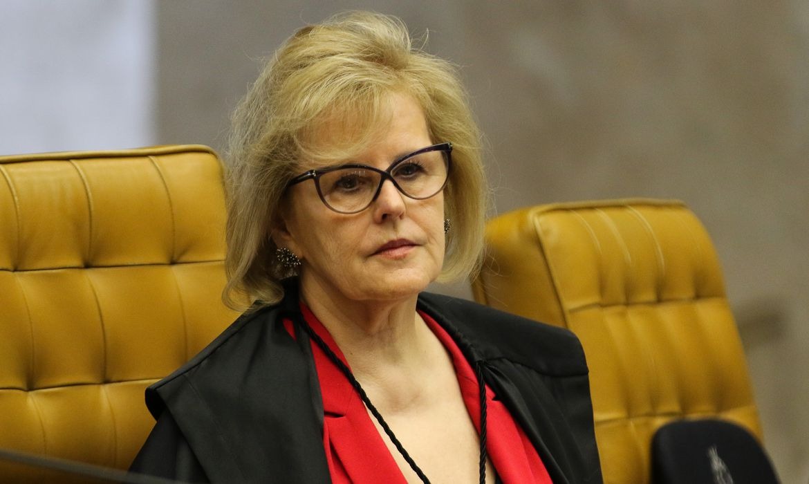 Rosa Weber encaminha à PGR relatório final da PF sobre caso Covaxin