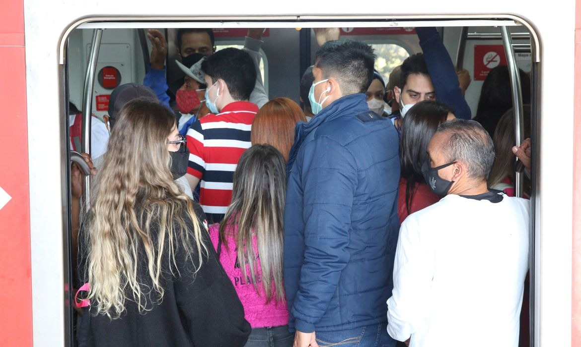 Covid-19: Brasil registra 197 mil casos e 1.308 mortes em 24 horas