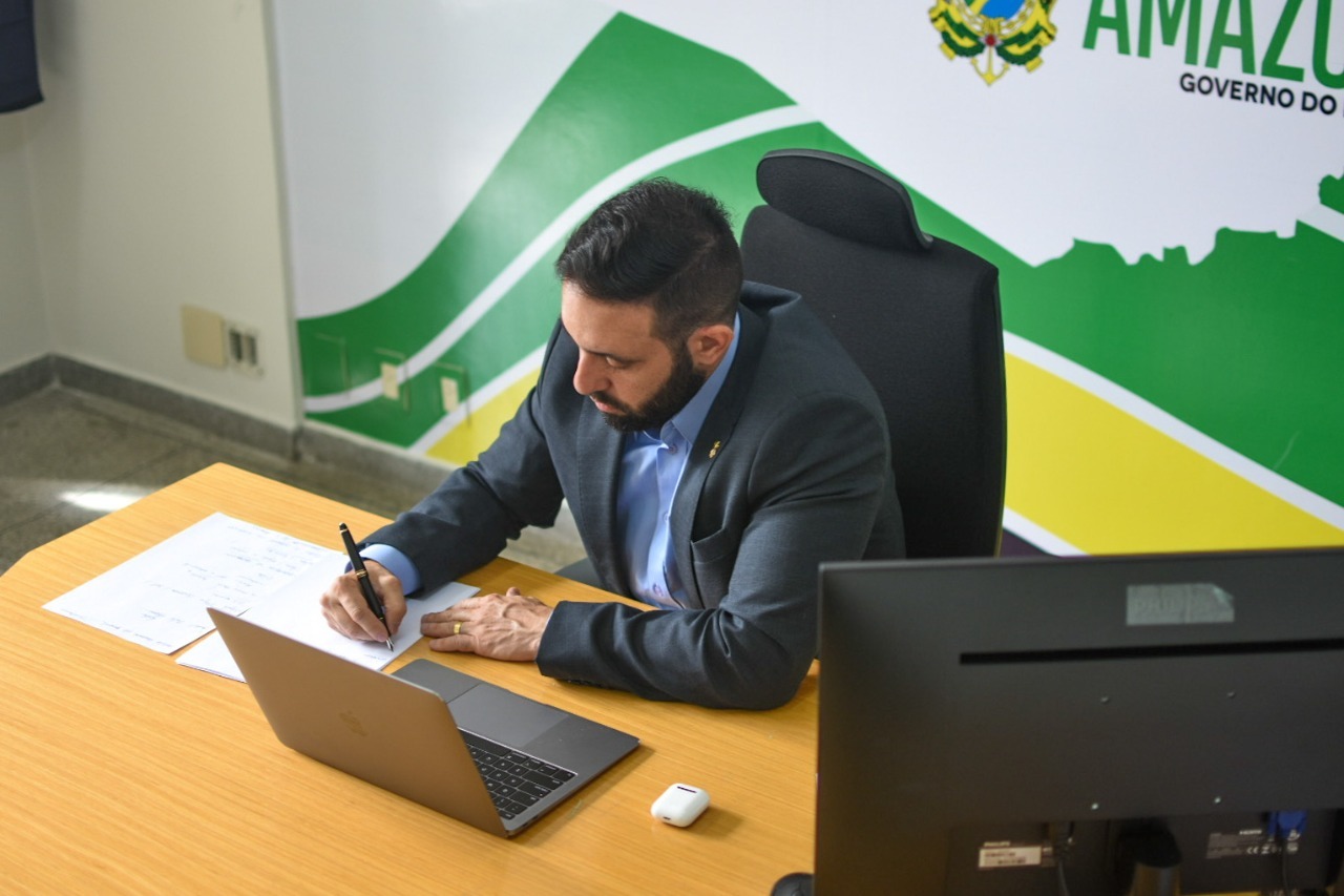 Claro/NET é notificada após apagão de internet e terá que abater valor na conta de clientes em Manaus