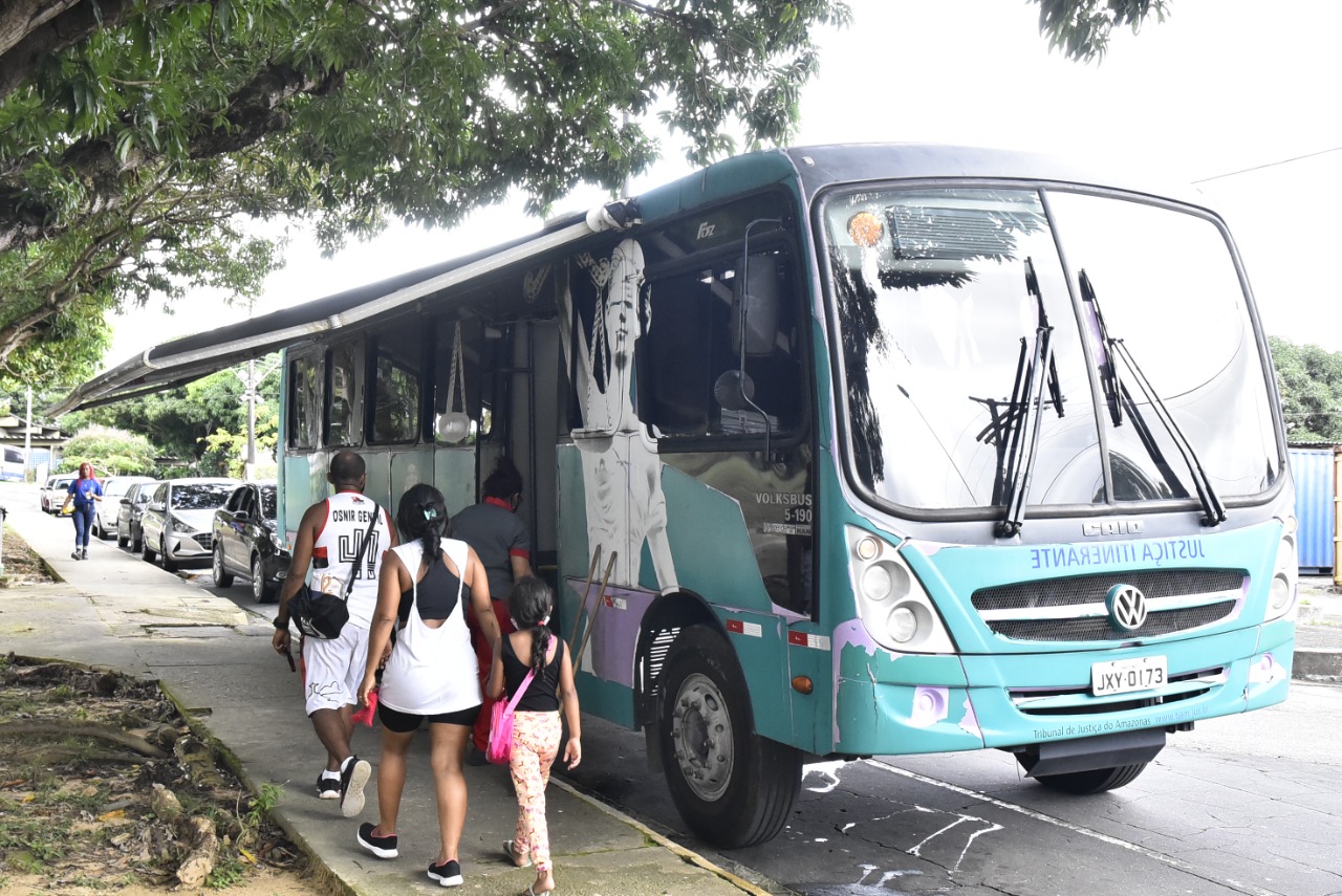 Justiça Itinerante: Unidade móvel estará na Vila Olímpica neste mês em Manaus