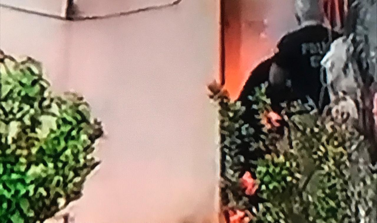 Detento coloca fogo na própria cela e é retirado com queimaduras no Amazonas