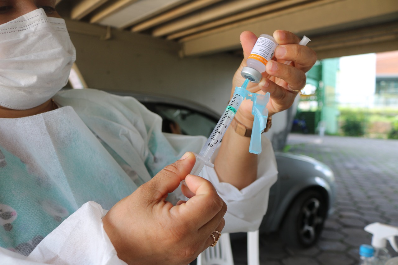 Amazonas registra 352 novos casos de Covid e uma morte pela doença em 24h