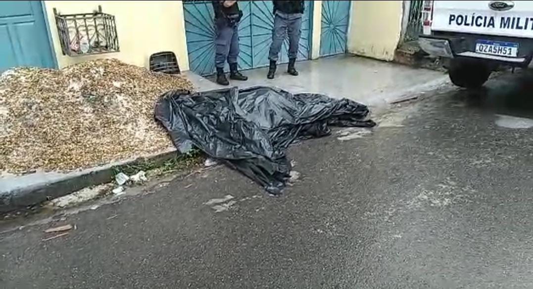 Homem é executado ao sair da casa da namorada em Manaus