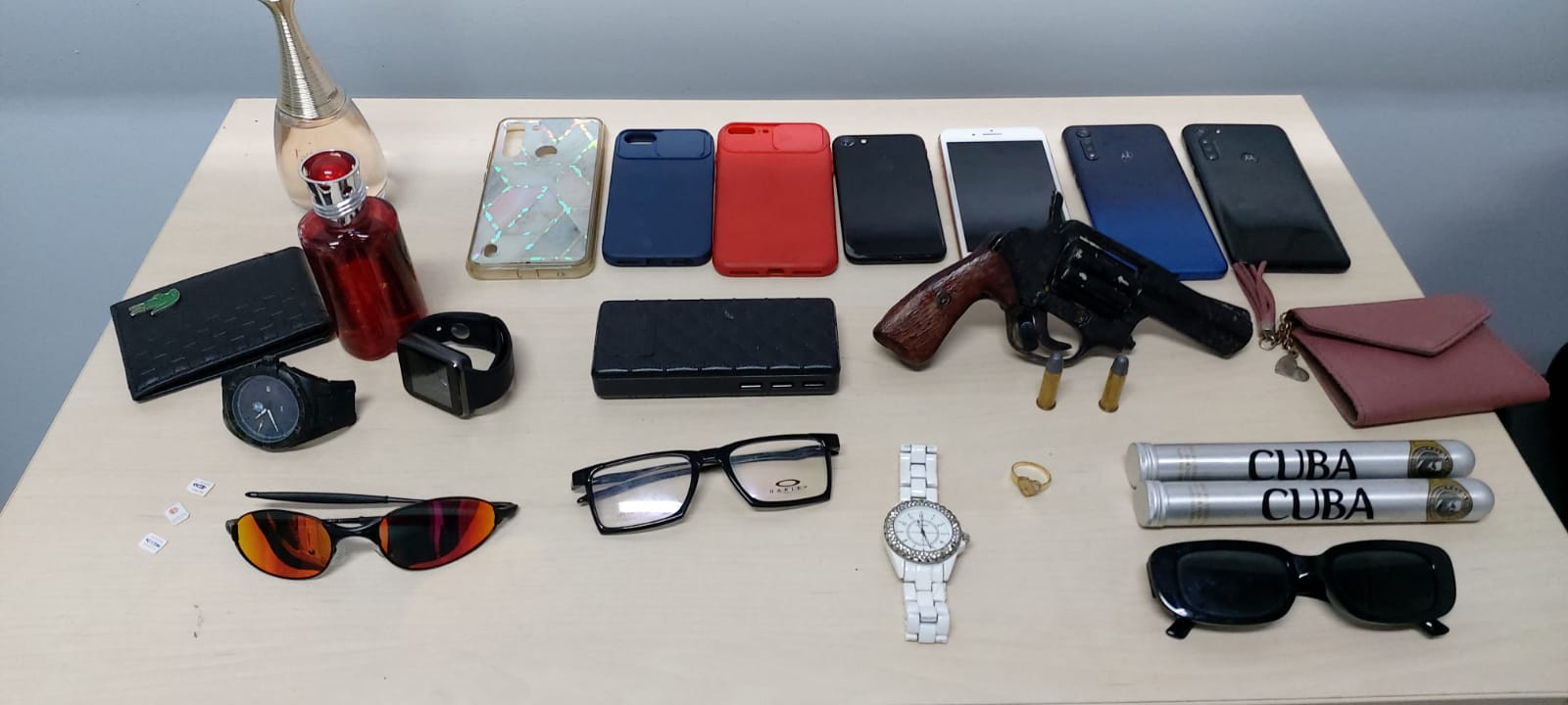 Assaltantes tinham esconderijo perto de cemitério e estratégias de fuga, diz polícia em Manaus