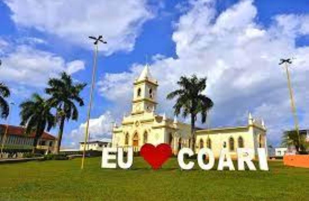 MPE manda prefeitura de Coari retirar nomes de Átila  Lins e Braga de prédios públicos