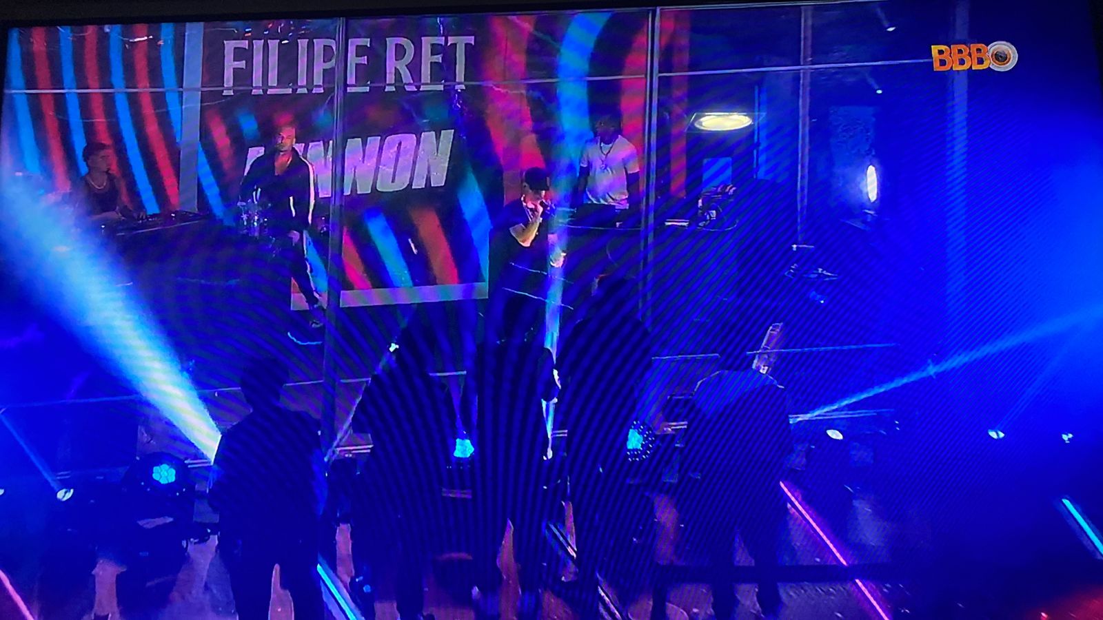 PA e Scooby vão a loucura com show de Filipe Ret e L7nonn; vídeo