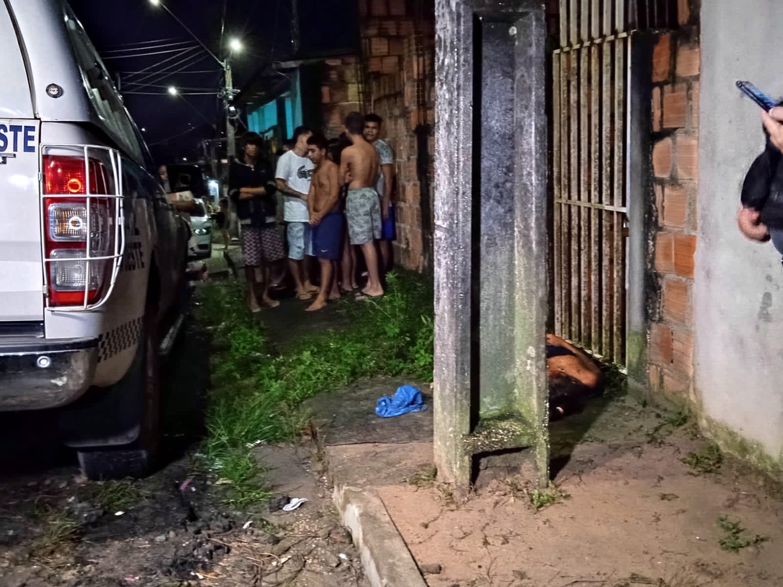 Mulher é perseguida e brutalmente assassinada em rua de Manaus