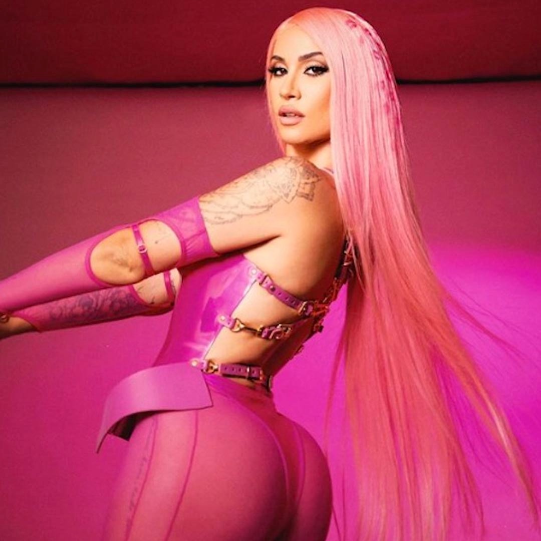 Após anunciar separação, Bianca Andrade curte carnaval