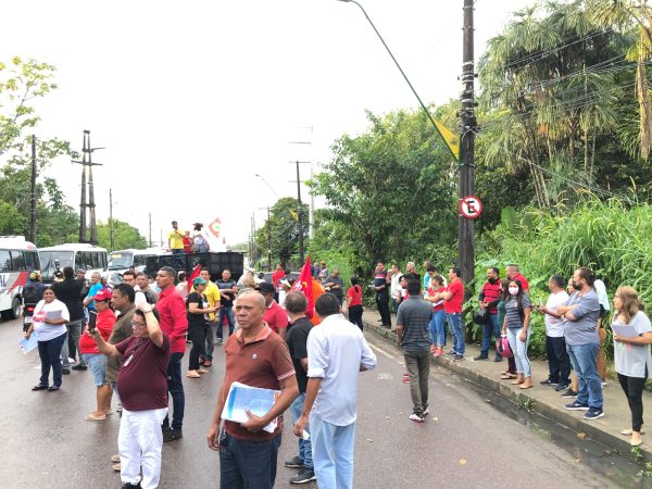 Entidades fazem manifestação em defesa dos empregos da Zona Franca de Manaus
