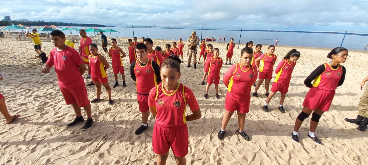 Inscrições para vagas do programa Bombeiro Mirim seguem até sexta no Amazonas