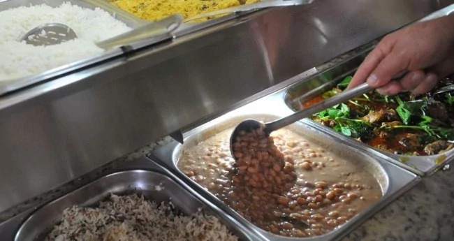 Governo anuncia nova redução no imposto de importação de arroz, feijão e carne