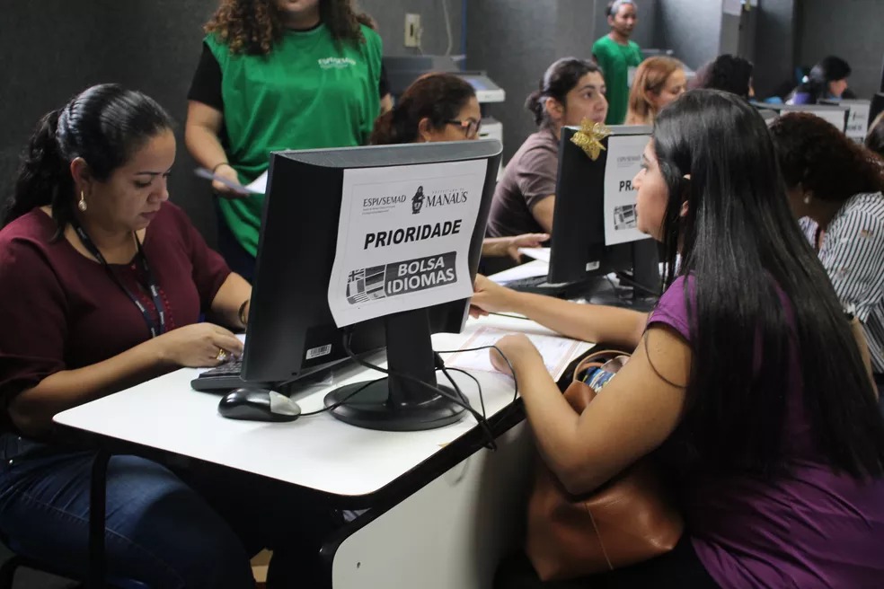 Prefeitura divulga nesta quinta os classificados no Bolsa Pós e Idiomas em Manaus