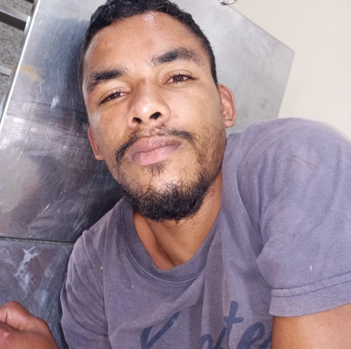 Hospital de Manaus procura família de paciente internado após sofrer convulsão