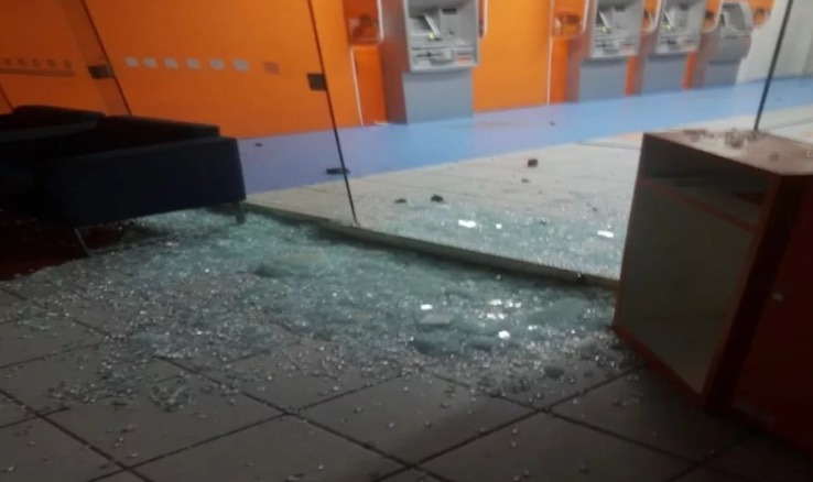 Homem é preso após furtar TV de agência bancária em Manaus 