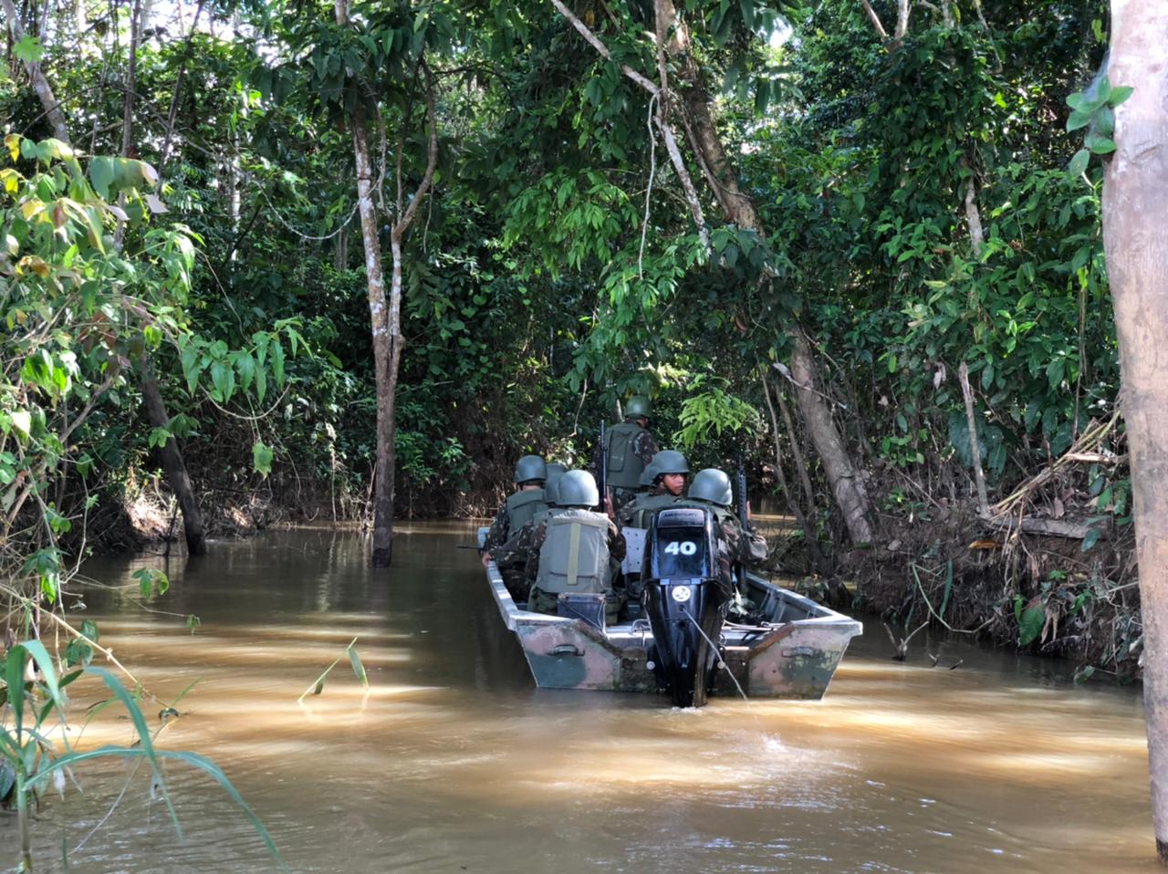 Após PF achar material genético em rio, buscas por indigenista e jornalista entram no 7° dia