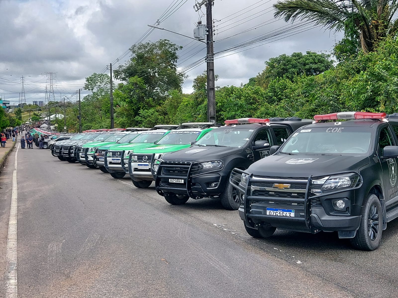 Governo entrega 48 viaturas e 700 rádios para Polícia Civil e Militar do Amazonas