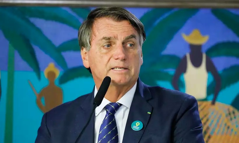 Após insinuar que peixes comeram corpos, Bolsonaro lamenta assassinato de Dom e Bruno