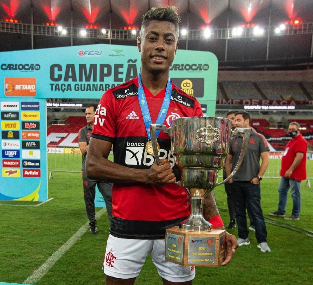 Bruno Henrique, do Flamengo, passará por cirurgia e está fora dos campos