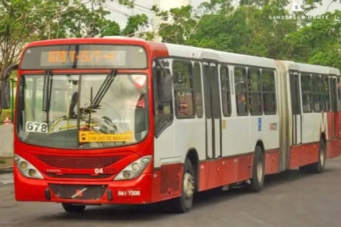 Passageiro tem a cabeça quebrada por assaltantes em Manaus