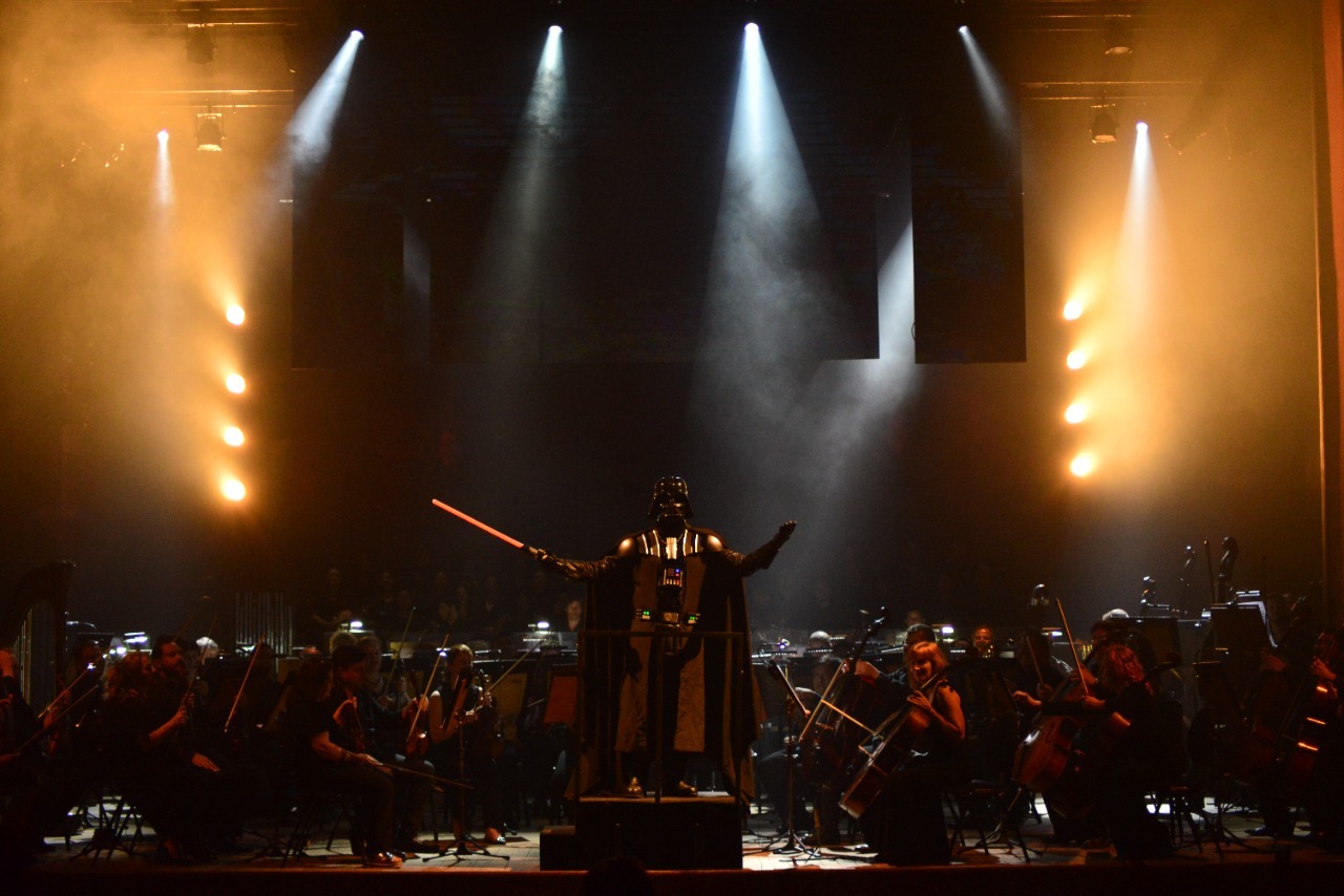 Trilhas sonoras de 'Star Wars' e 'Harry Potter' protagonizam espetáculo no Teatro Amazonas