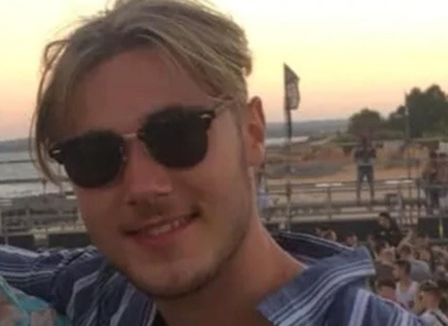 Turista morre após ser atingido por hélice de helicóptero ao tentar tirar selfie