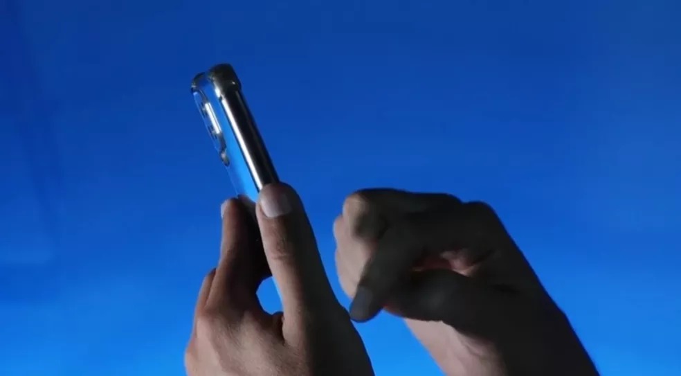 Criminosos invadem celulares e esvaziam contas bancárias no golpe da ‘mão fantasma’  