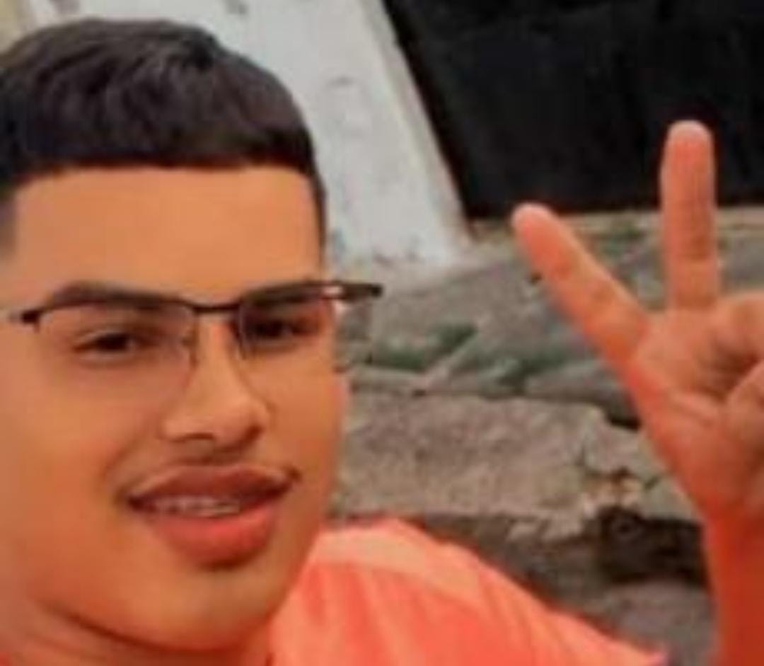 Pai procura filho que sumiu após sair para se encontrar com mulher em Manaus