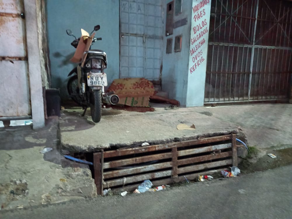 Dupla mata homem e deixa dois baleados em tiroteio em Manaus