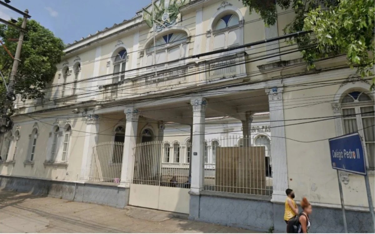 Alunos podem ter aproveitado horário de provas para sexo grupal no Colégio Pedro II 