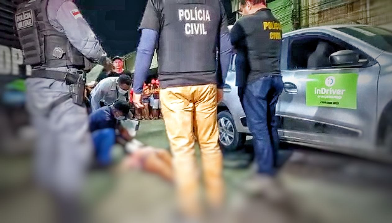 Casal é executado dentro de carro de aplicativo ao sair de shopping em Manaus