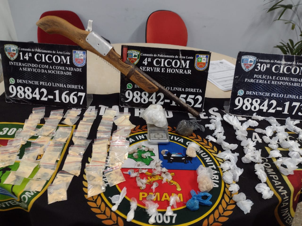 Suspeito de tráfico é baleado ao trocar tiros com a polícia em Manaus; comparsa fugiu