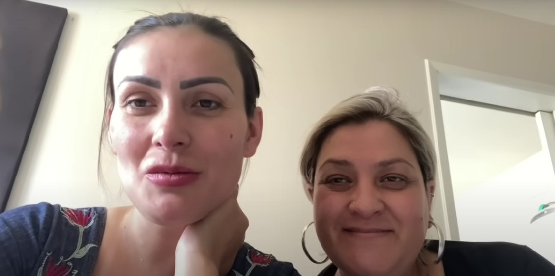 Andressa Urach recebe alta de clínica psiquiátrica e faz 1ª aparição pública