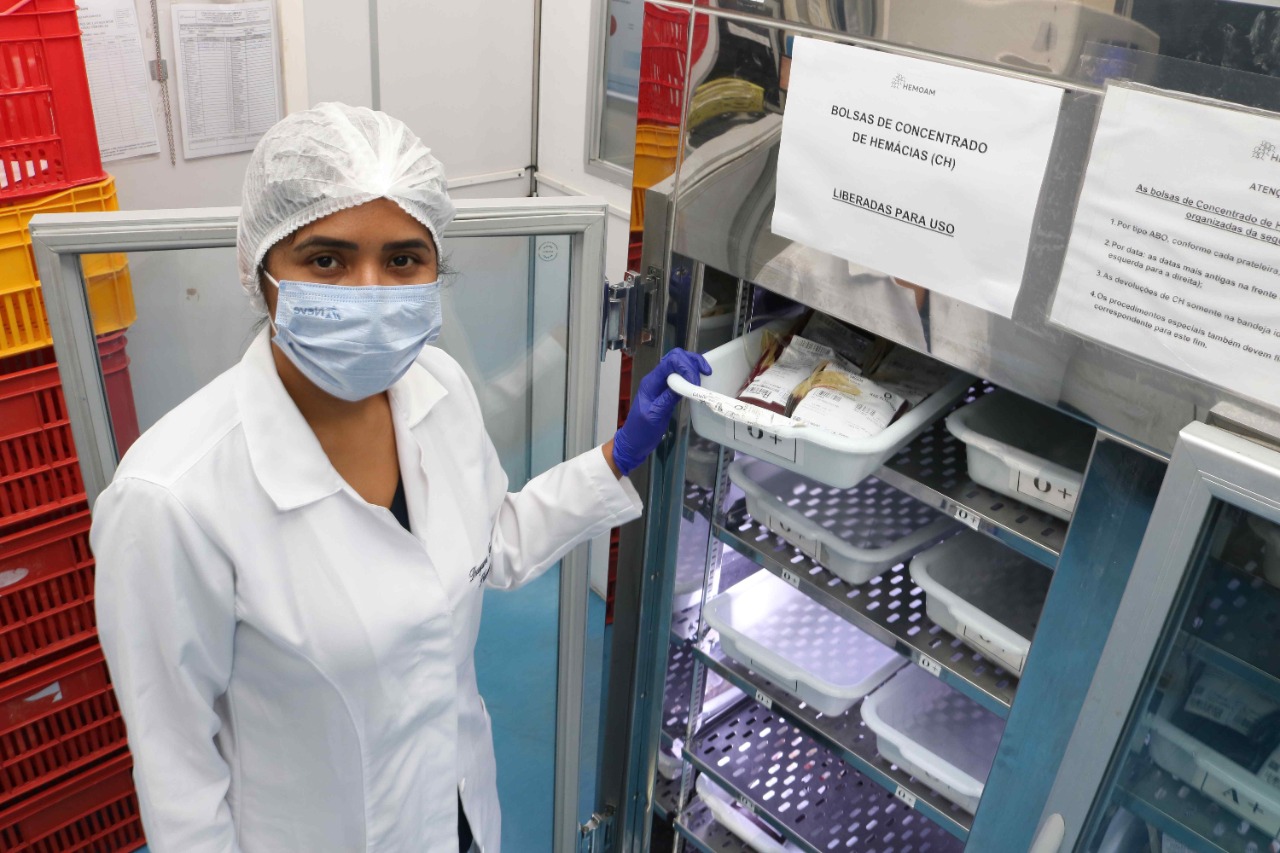 Hemoam alerta para estoque crítico durante festas de fim de ano; saiba como doar