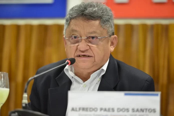 Velório de Alfredo Paes, ex-secretário de Fazenda do Amazonas, acontece nesta sexta