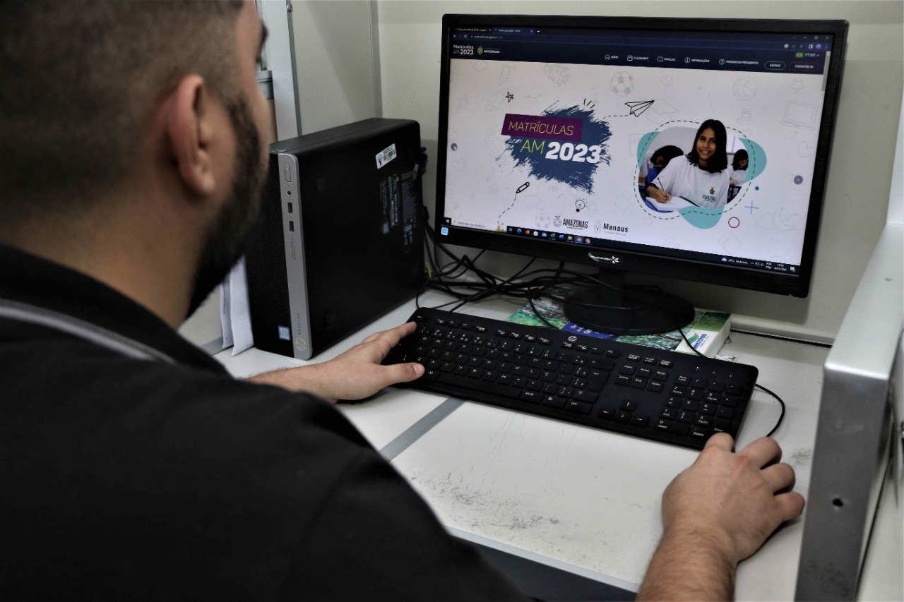 Alunos que perderam prazos poderão fazer matrícula e transferência a partir desta terça em Manaus