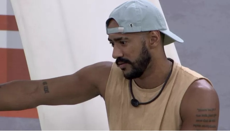 Ricardo reclama de Cezar após ser indicado ao paredão pelo brother; vídeo