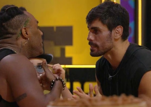 Tadeu faz discurso emocionante ao destacar duelo entre Nicácio e Sapato; vídeo 