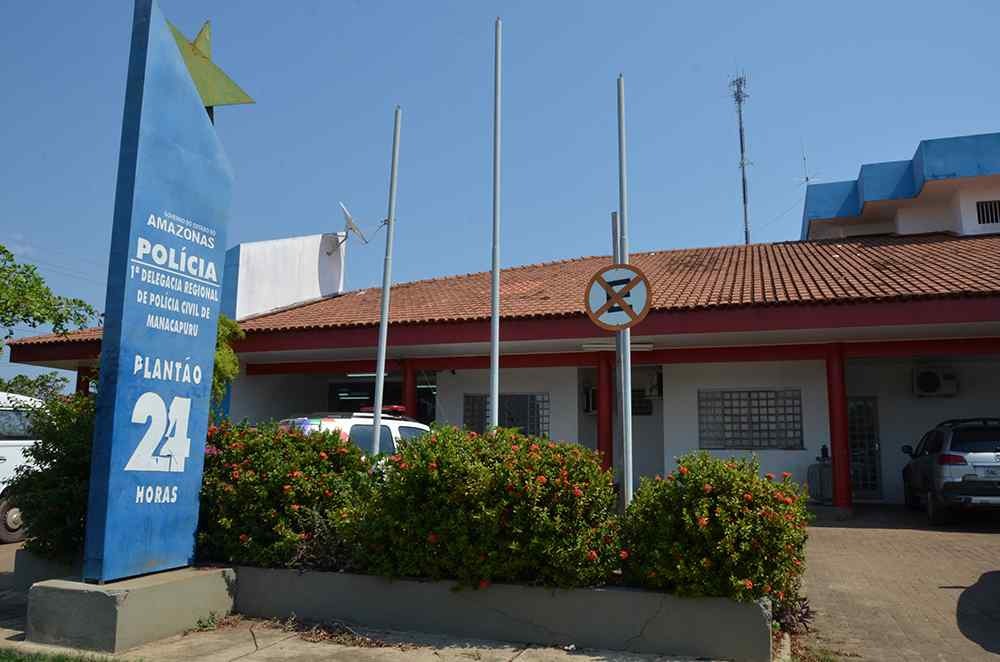 ‘Machão’ é preso ao tentar agredir a ex e ser impedido por atual dela no Amazonas