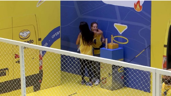 Bruna e Larissa são eliminadas da prova do líder; veja consequência